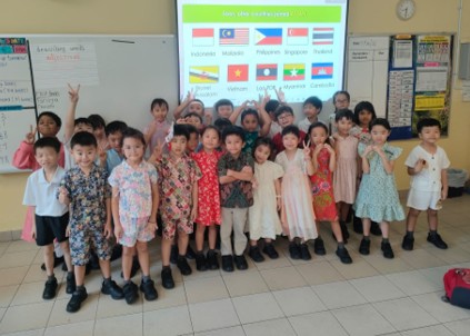 Different Ethnic Costumes 3